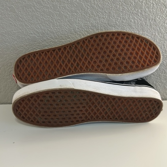 Vans Men's Old Skool Skulls Wireframe Suede Skateboard Sneakers Size 9.5 - Picture 8 of 8